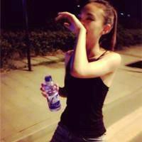 qq空间非主流女生头像:1111爱我就浪漫_WWW.TQQA.COM