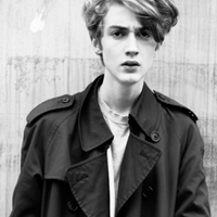 欧美头像男生霸道:为你放下执念_WWW.TQQA.COM