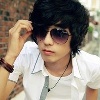 一男一女的头像:除了情侣我想不到别的_WWW.TQQA.COM