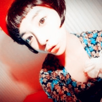 个性超拽阿宝色女生头像_WWW.TQQA.COM