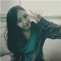 黑发可爱女生头像_WWW.TQQA.COM
