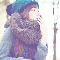 2017情感意境女生头像:许你一世承诺_WWW.TQQA.COM