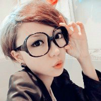 可爱女生阿宝色头像_WWW.TQQA.COM