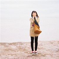 意境风长发女生qq头像:谁知道我们梦归何处_WWW.TQQA.COM