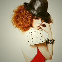 欧美女生头像大图_WWW.TQQA.COM