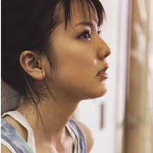 清纯意境阳光女生头像_WWW.TQQA.COM