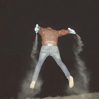 欧美qq头像男生半脸_WWW.TQQA.COM