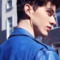 无人入我心i:欧美唯美男头像_WWW.TQQA.COM