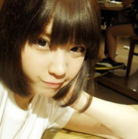 大眼睛可爱女生头像_WWW.TQQA.COM