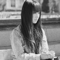PS去色QQ伤感灰色头像:感情的戏我不会演_WWW.TQQA.COM