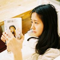 看见天上的微光:意境女生长发不带字qq头像_WWW.TQQA.COM