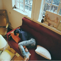 意境风长发女生qq头像:谁知道我们梦归何处_WWW.TQQA.COM