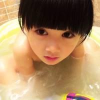清新唯美意境女生头像:寂寞会唱歌_WWW.TQQA.COM