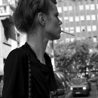 欧美超拽霸气女生头像:青春的鸣奏:梦想的回放_WWW.TQQA.COM