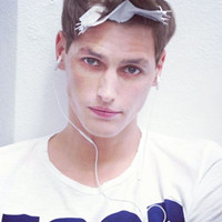 欧美成熟男人头像:我爱的大男人_WWW.TQQA.COM