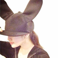 非主流霸气女生头像:我想你会为此感动_WWW.TQQA.COM