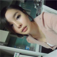 文静女生唯美时尚美女头像:傻傻惹人爱_WWW.TQQA.COM
