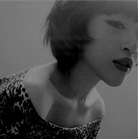 性感美女黑白头像_WWW.TQQA.COM