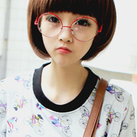 眼镜控气质可爱女生头像:属于我们的烟火_WWW.TQQA.COM