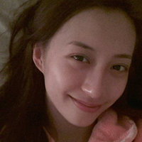 龚嘉欣比基尼QQ头像_WWW.TQQA.COM