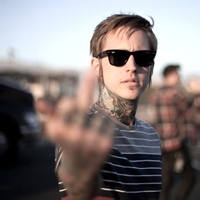 男生欧美头像:不带字_WWW.TQQA.COM