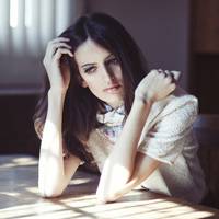 欧美女生头像复古风:爱了你瞎了眼_WWW.TQQA.COM