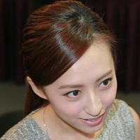 龚嘉欣比基尼QQ头像_WWW.TQQA.COM