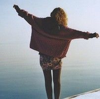 欧美气质范女头像:做孤独患者_WWW.TQQA.COM
