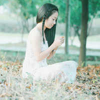 于你:我只是透明:暗淡惆怅的唯美伤感女生头像_WWW.TQQA.COM