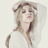 欧美头像女生女皇:精选淡然_WWW.TQQA.COM