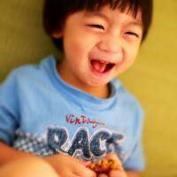 正太小小志QQ头像:小小志照片自裁_WWW.TQQA.COM