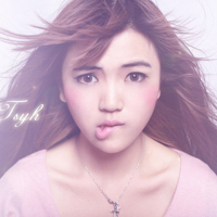 QQ头像紫色背景女生:浪漫系:生活很美好_WWW.TQQA.COM
