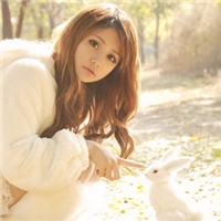 专属女生的意境头像唯美女生一个人_WWW.TQQA.COM