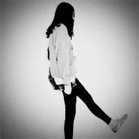 欧美头像女生伤感哭泣_WWW.TQQA.COM