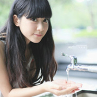 没心没肺:我不累:干净纯真的森系小清新意境女生_WWW.TQQA.COM