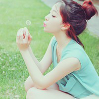 陪你度过四季永不分离:对着阳光的唯美高清大头_WWW.TQQA.COM