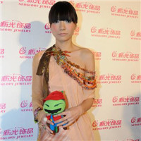 常春晓的《奋斗》剧照头像_WWW.TQQA.COM