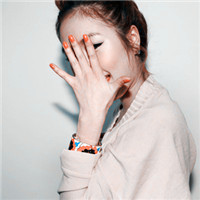 可爱女生阿宝色头像_WWW.TQQA.COM
