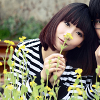 穿情侣装的情侣头像一对/2张_WWW.TQQA.COM