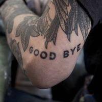 欧美男生纹身头像:错过的人不会回来。_WWW.TQQA.COM