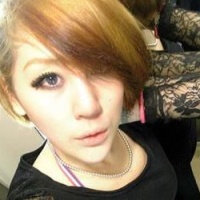 可爱大眼睛mm女生头像_WWW.TQQA.COM