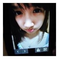 精致女生素颜QQ可爱头像:等我成年就嫁你_WWW.TQQA.COM