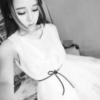 灰色头像:唯美系:长发容颜美_WWW.TQQA.COM