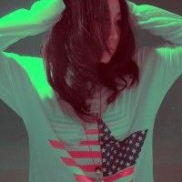唯美意境欧美女生头像_WWW.TQQA.COM