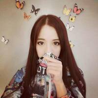 唯美中分长发女生头像:中分菇凉最美_WWW.TQQA.COM