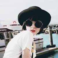 欧美夜店潮人女头像:只是还有回忆在翻涌@_WWW.TQQA.COM