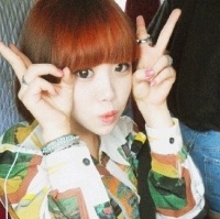 清新甜美女生头像_WWW.TQQA.COM