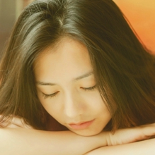 非主流个性头像:超拽女生忧伤的黑色记忆_WWW.TQQA.COM