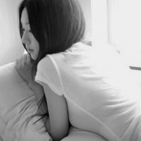 美女图片黑白头像_WWW.TQQA.COM