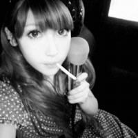 妩媚灰色美女头像:漂亮姑娘:光芒万丈_WWW.TQQA.COM